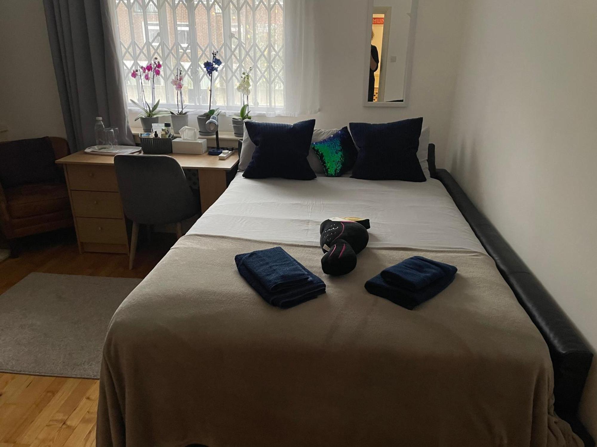 Rooms In Shared House In Kensington London Eksteriør billede